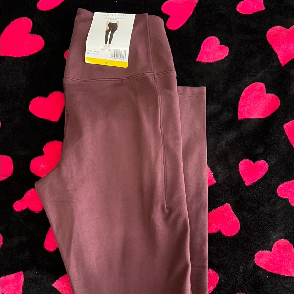 Danskin Deep Burgundy Leggings - Picture 1 of 2